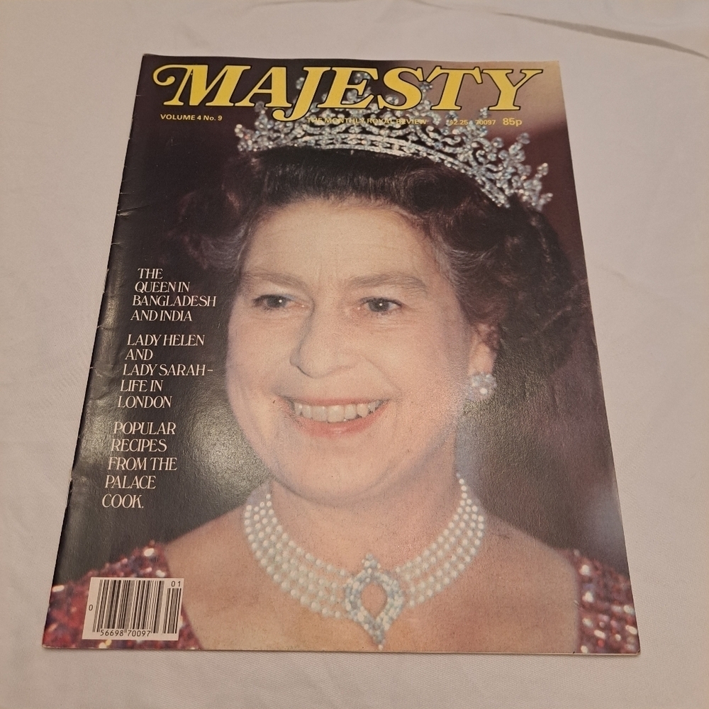 Majesty Magazine Volume 4 No 9 January 1984 Printed In England Royal Family